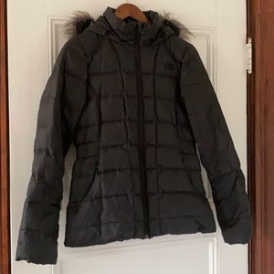 Women’s North Face down puffer coat